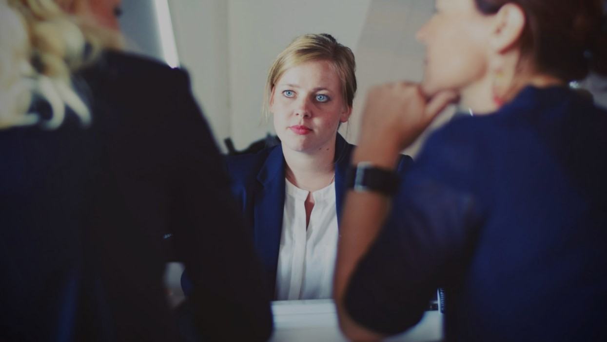 What are the benefits of recruitment process outsourcing? 